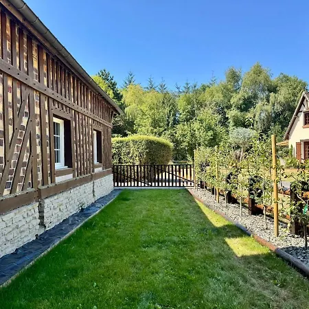 Holiday home L'erisa Annebault