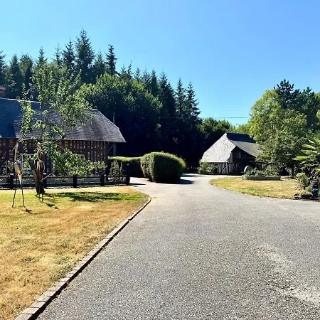 Holiday home L'erisa Annebault